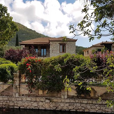 Castello Bellos Villas & Apartments Keri Exterior photo